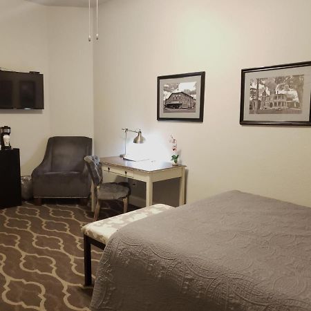 The Dilworth Inn Gonzales 외부 사진