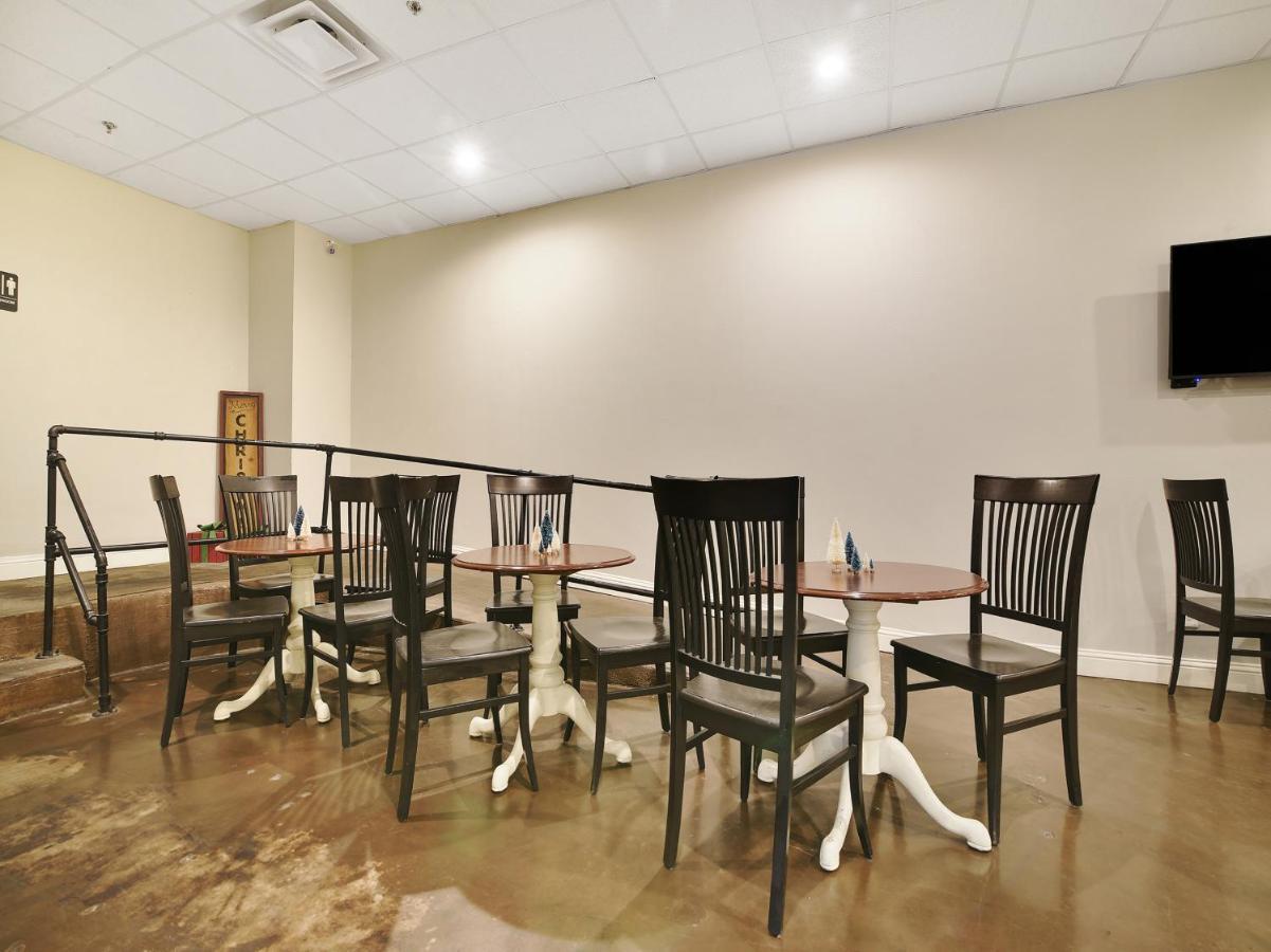 The Dilworth Inn Gonzales 외부 사진