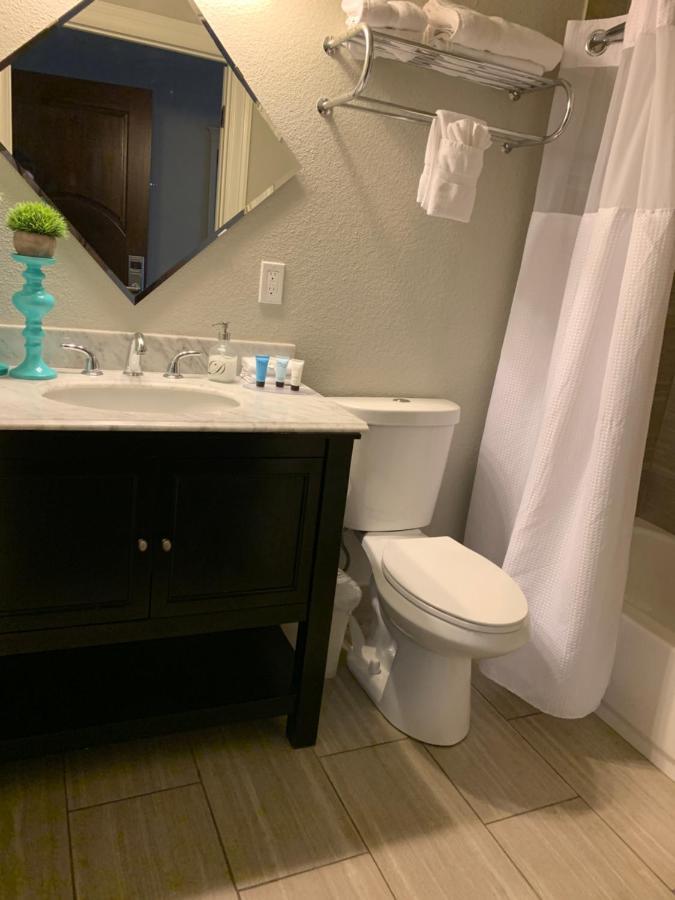 The Dilworth Inn Gonzales 외부 사진