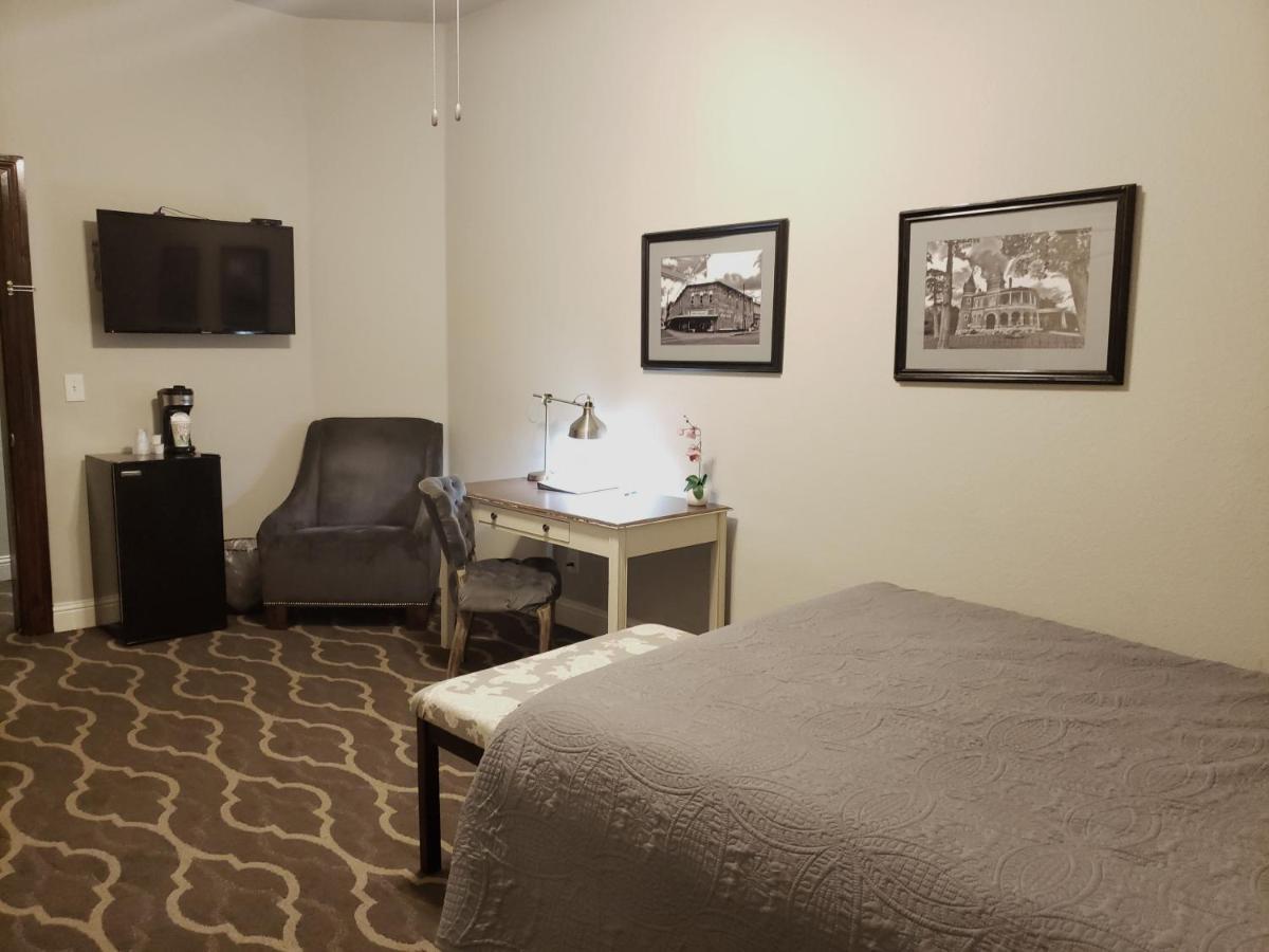 The Dilworth Inn Gonzales 외부 사진