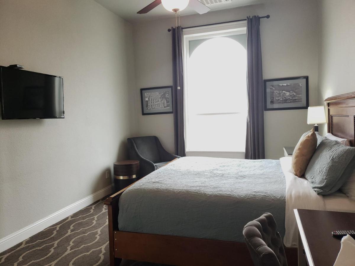 The Dilworth Inn Gonzales 외부 사진